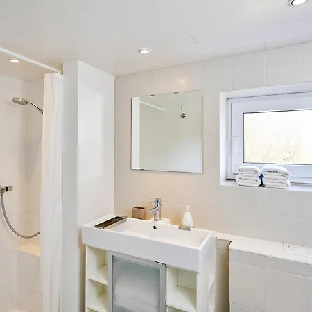 Stuersholz Gut Oestergaard * Steinbergkirche