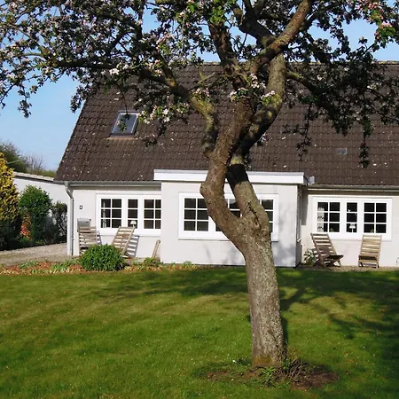 Farm stay Stuersholz Gut Oestergaard Steinbergkirche